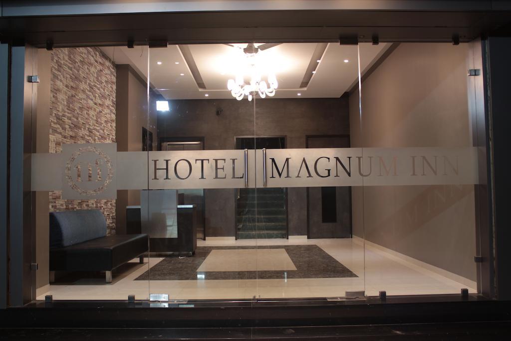 Hotel Magnum Inn Džúnágadh Exteriér fotografie